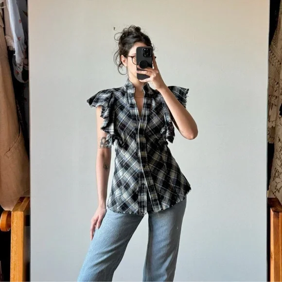 A Shirt Thing plaid flannel ruffle flutter sleeve fitted top M